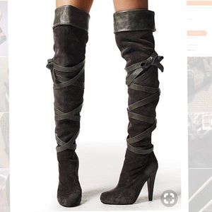 Colin Stuart Knee high lace up boots